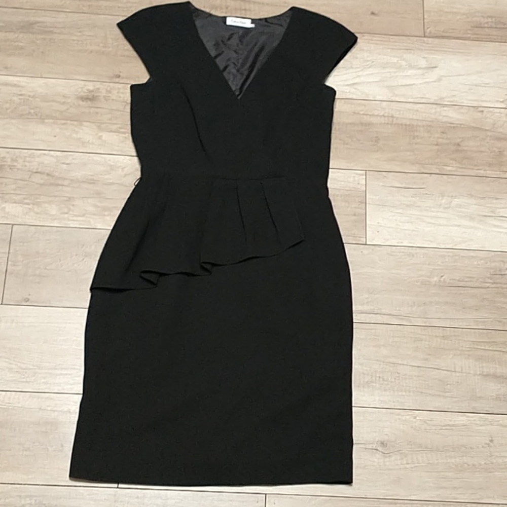 Stunning "Simple" Black Calvin Klein Sz 8 Sleeveless Dress